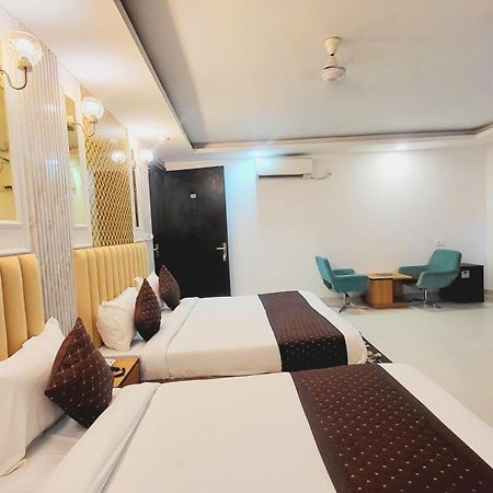 The Glory Suites Near Igi Airport นิวเดลี ภายนอก รูปภาพ