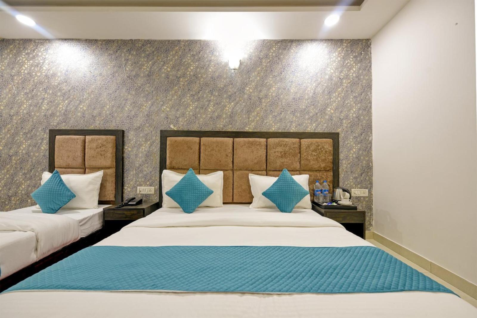 The Glory Suites Near Igi Airport นิวเดลี ภายนอก รูปภาพ
