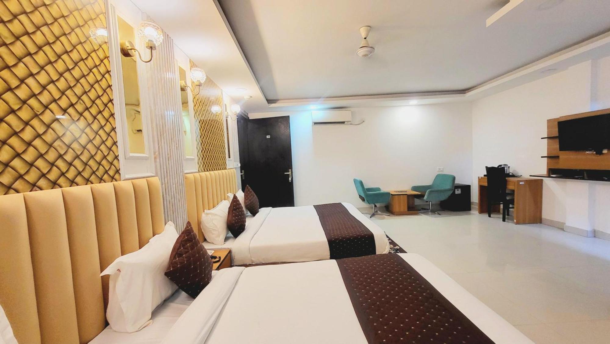 The Glory Suites Near Igi Airport นิวเดลี ภายนอก รูปภาพ