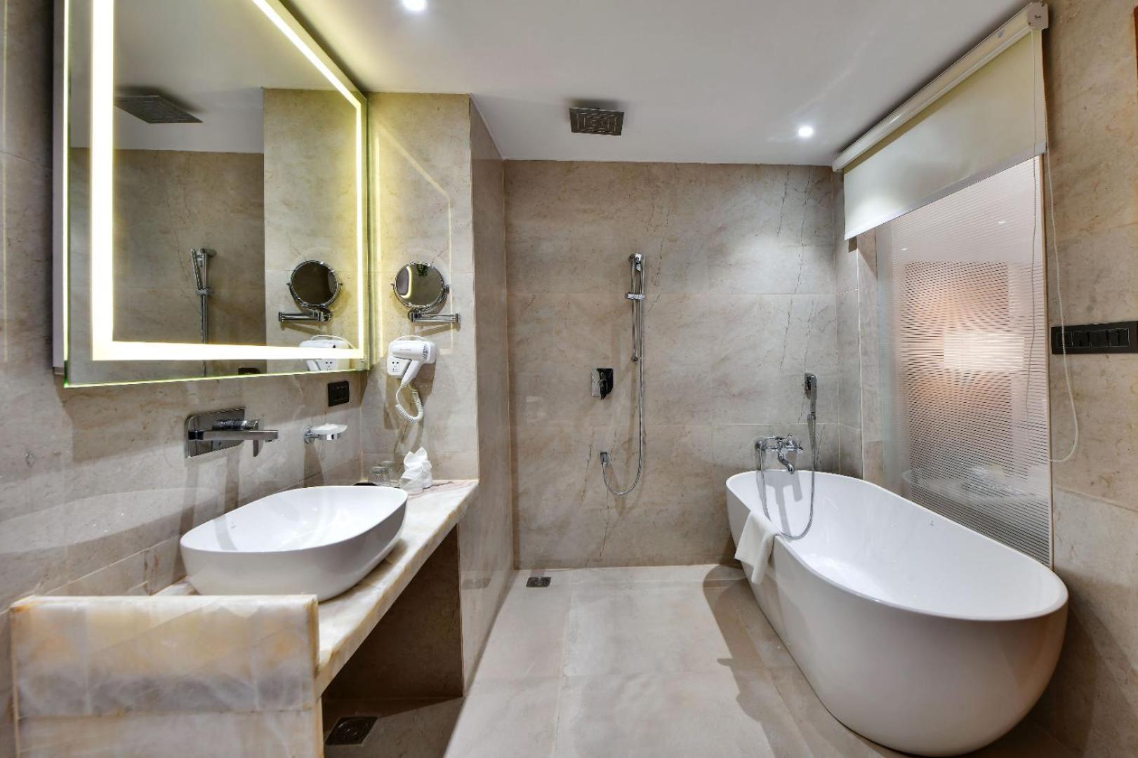 The Glory Suites Near Igi Airport นิวเดลี ภายนอก รูปภาพ